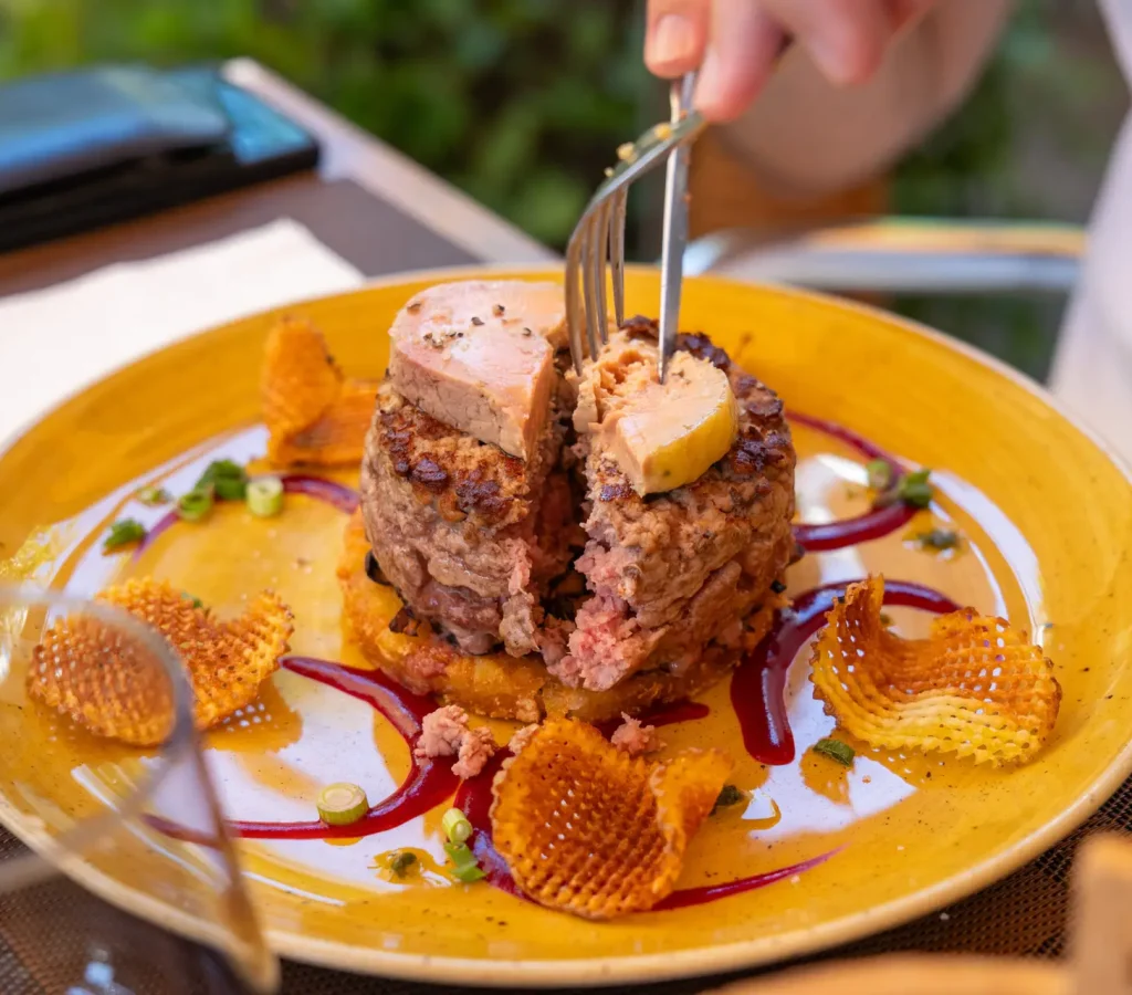 Indécent - meltin potes caffé restaurant à mérignac